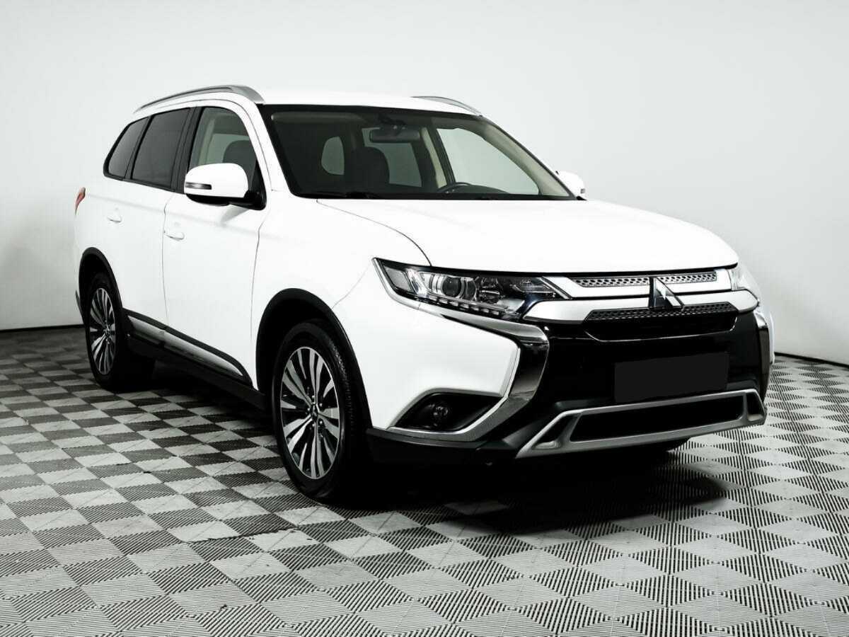 Купить Mitsubishi Outlander, 2019, 77 333 км.. Фото: #2