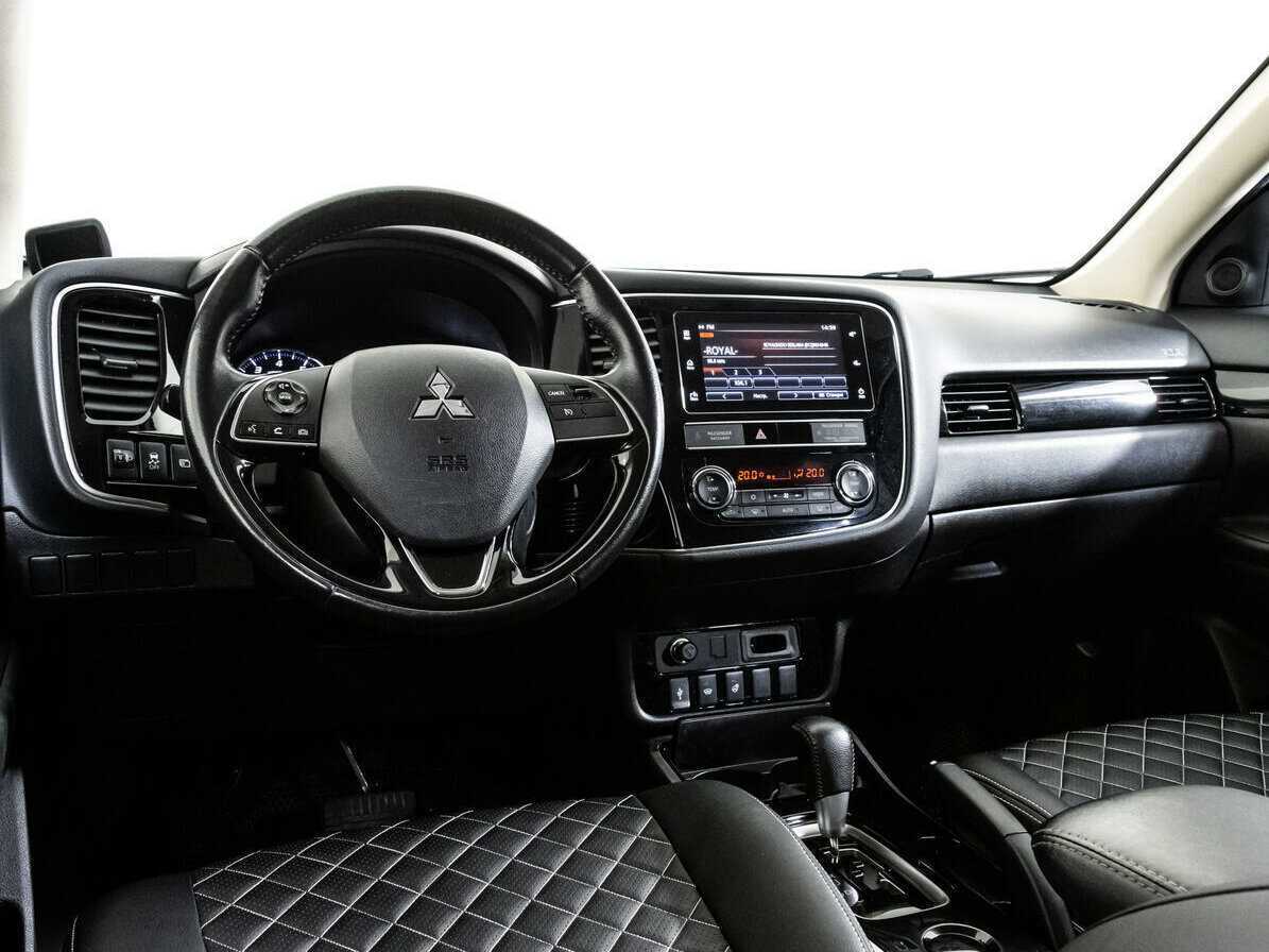 Купить Mitsubishi Outlander, 2020, 105 652 км.. Фото: #9