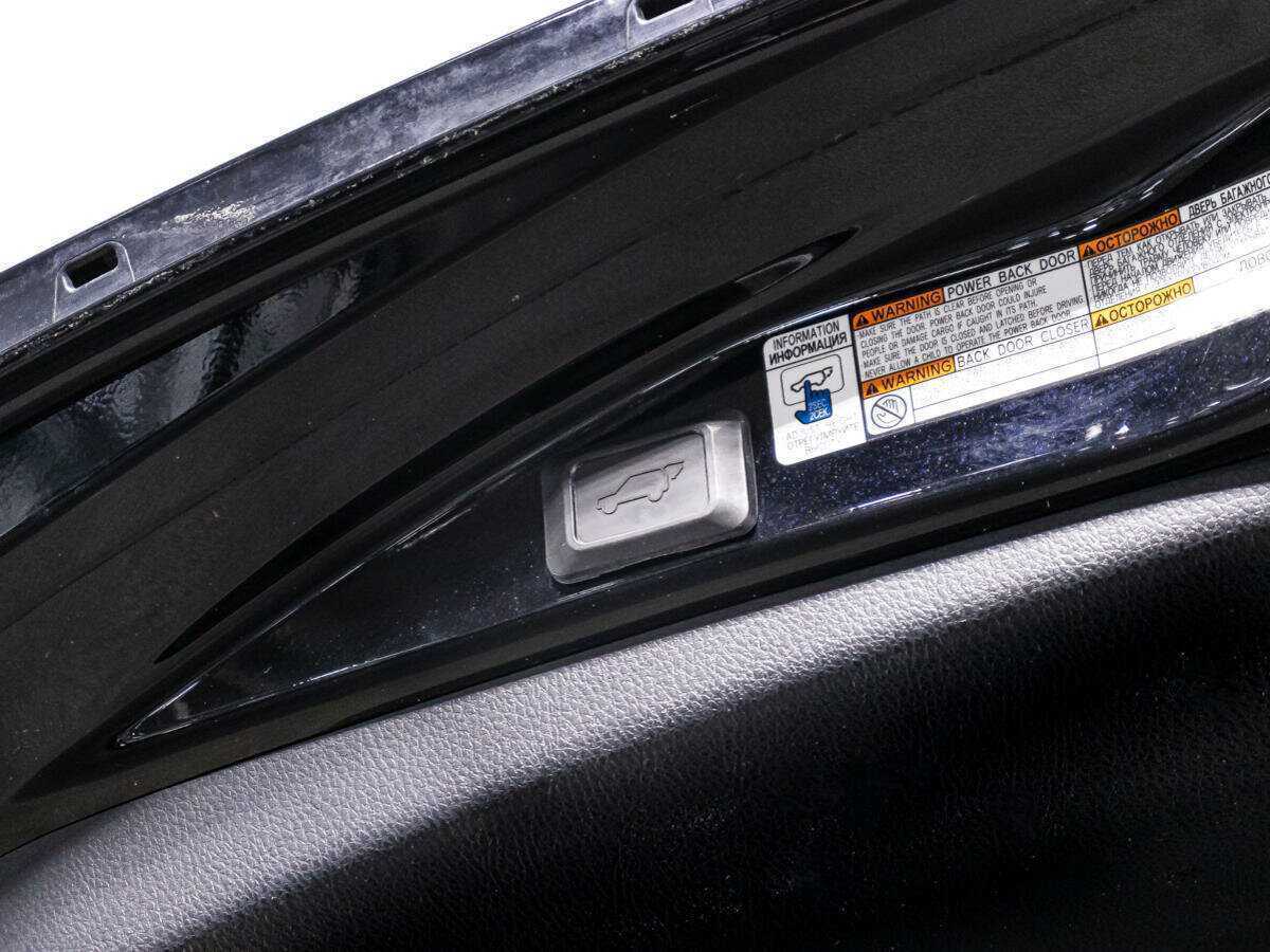 Купить Toyota RAV4, 2017, 44 360 км.. Фото: #13