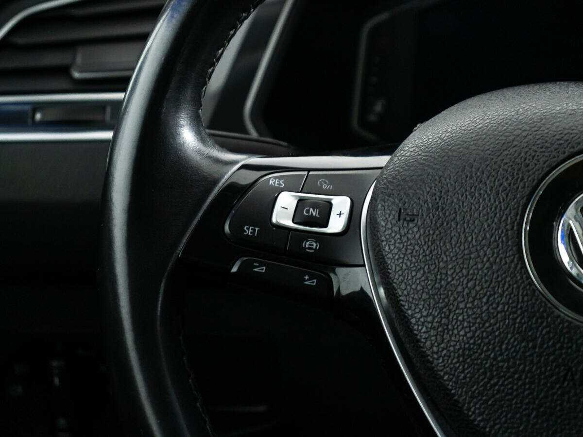 Купить Volkswagen Tiguan, 2019, 82 778 км.. Фото: #19