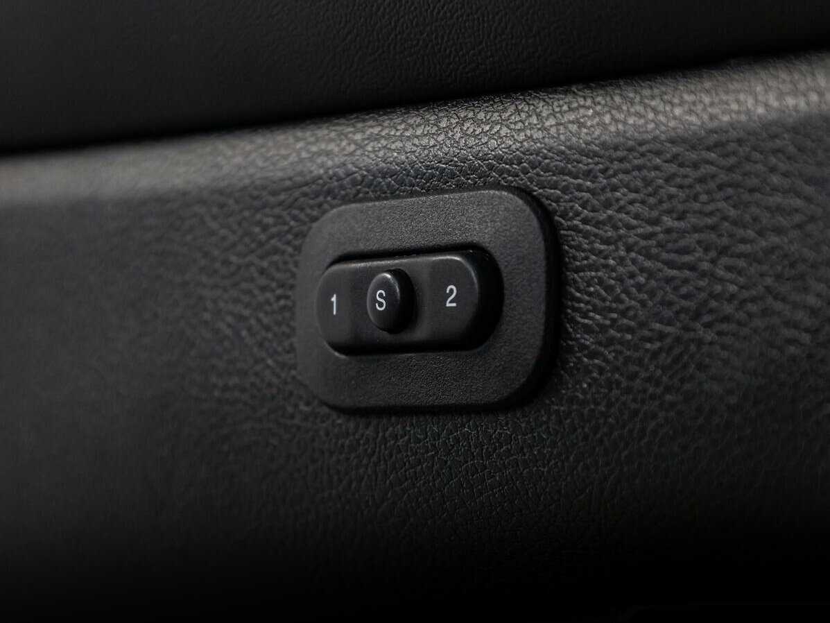 Купить Jeep Grand Cherokee, 2013, 201 993 км.. Фото: #16