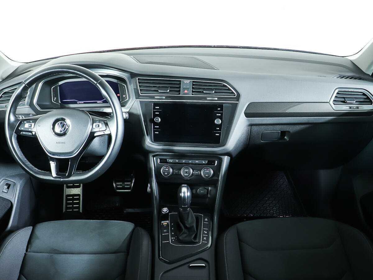 Купить Volkswagen Tiguan, 2019, 122 491 км.. Фото: #9