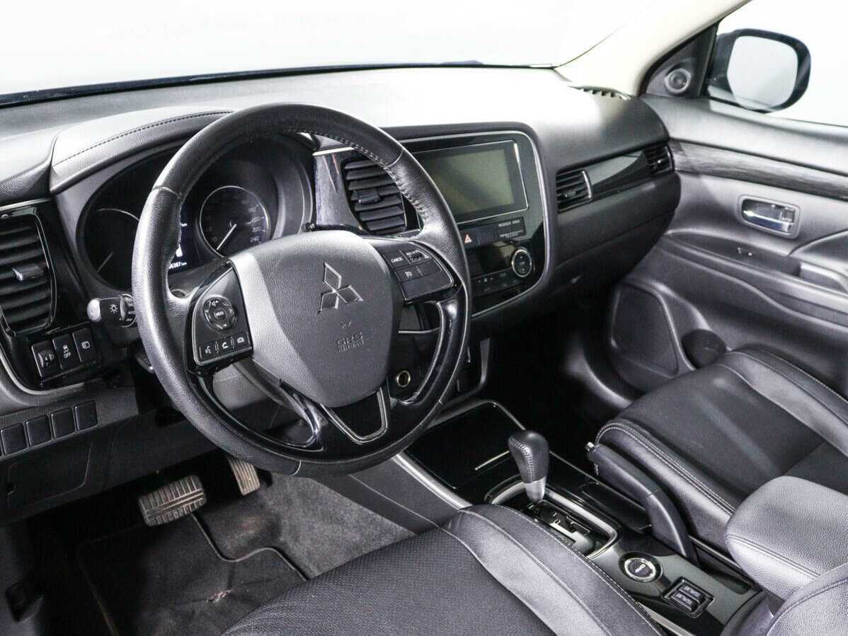 Купить Mitsubishi Outlander, 2018, 96 126 км.. Фото: #12