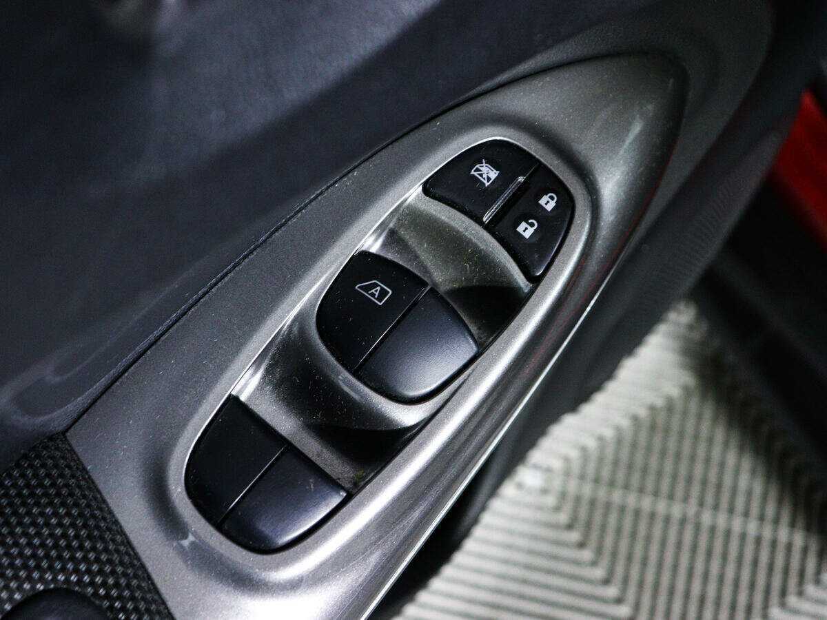 Купить Ниссан Жук, 2014, 110 883 км.. Фото: #16