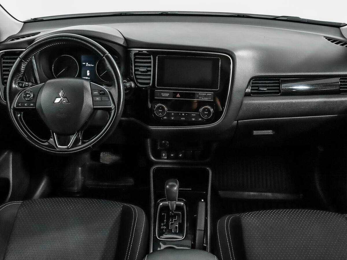Купить Mitsubishi Outlander, 2020, 125 783 км.. Фото: #12