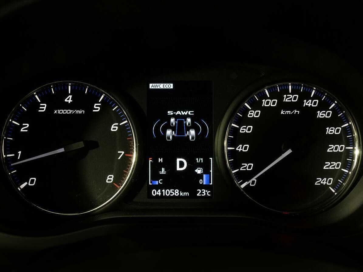 Купить Mitsubishi Outlander, 2021, 41 055 км.. Фото: #21