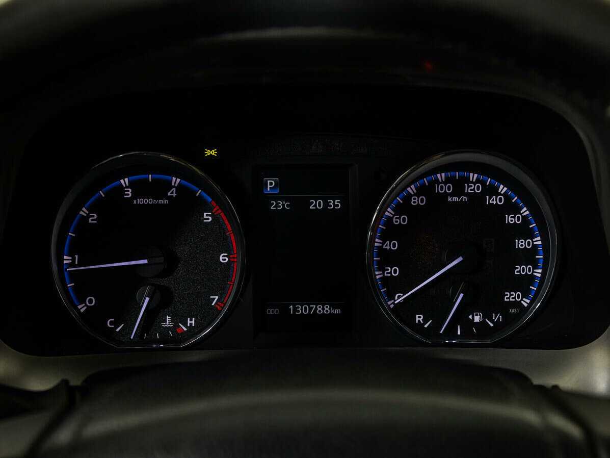 Купить Toyota RAV4, 2018, 130 771 км.. Фото: #9