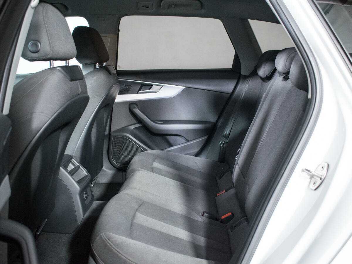 Купить Audi A4, 2018, 256 839 км.. Фото: #9