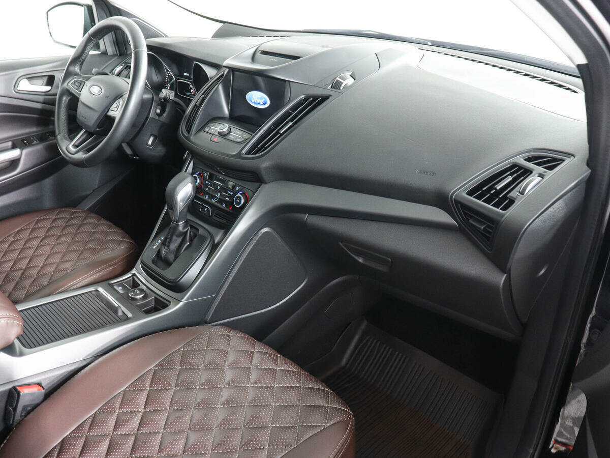 Купить Ford Kuga, 2019, 43 960 км.. Фото: #9