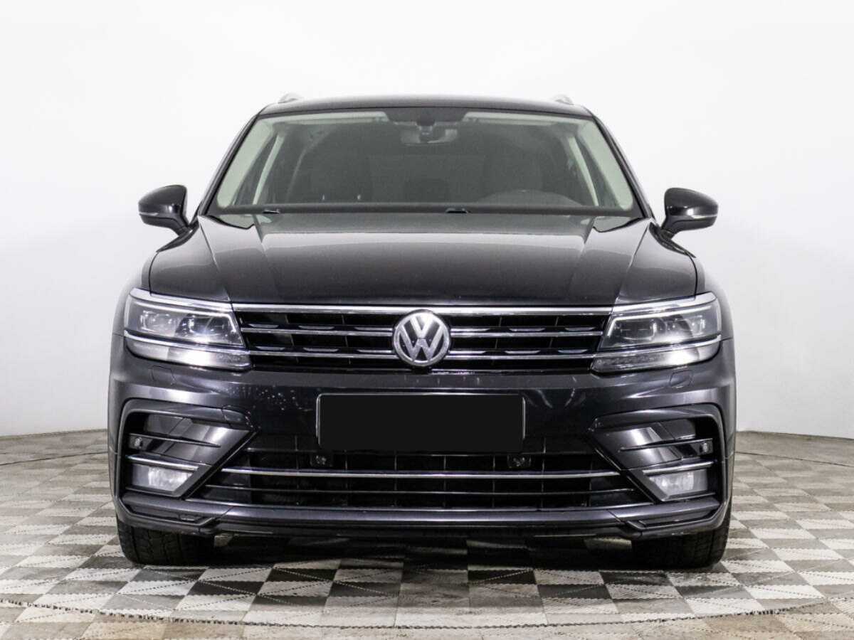 Купить Volkswagen Tiguan, 2018, 130 012 км.. Фото: #1