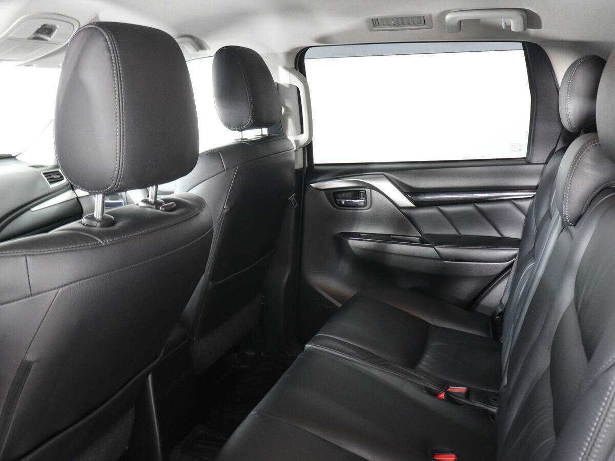 Купить Mitsubishi Pajero Sport, 2018, 195 673 км.. Фото: #11