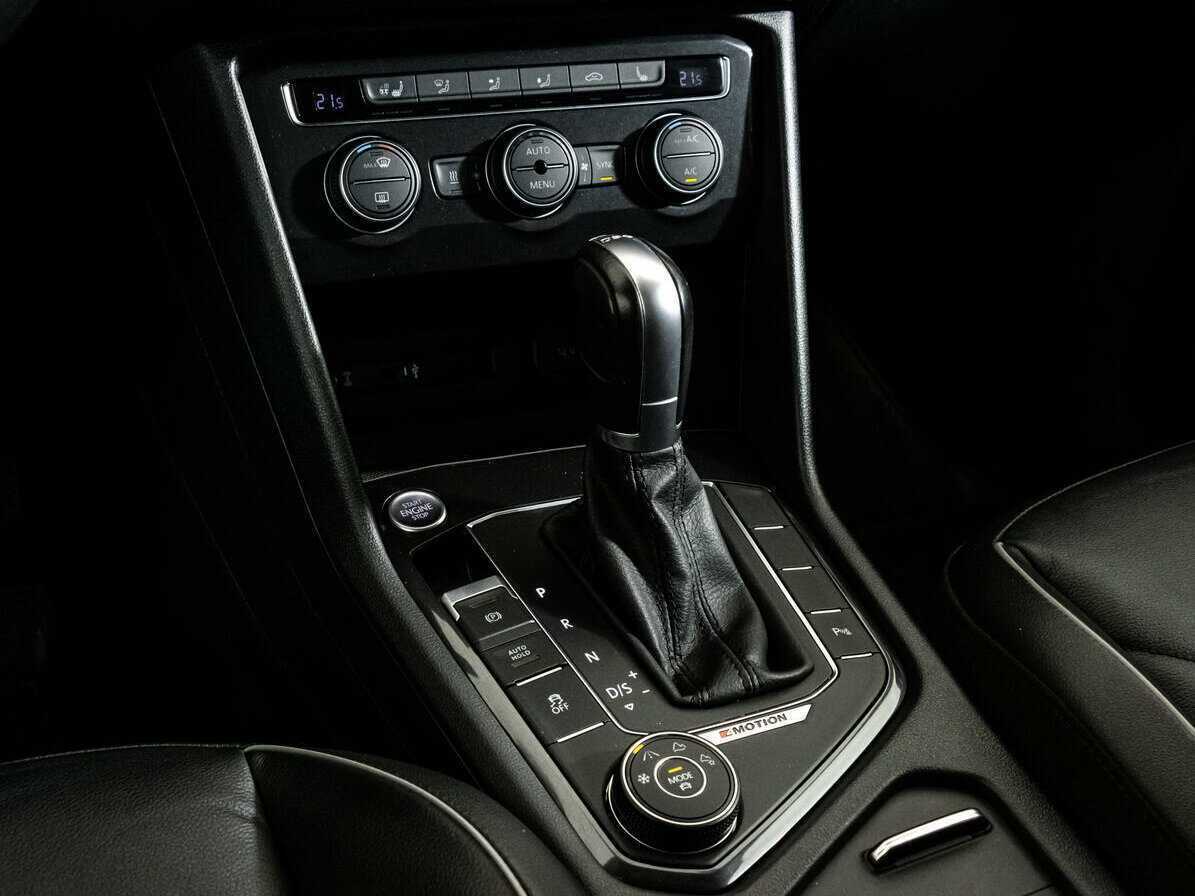 Купить Volkswagen Tiguan, 2017, 122 234 км.. Фото: #12