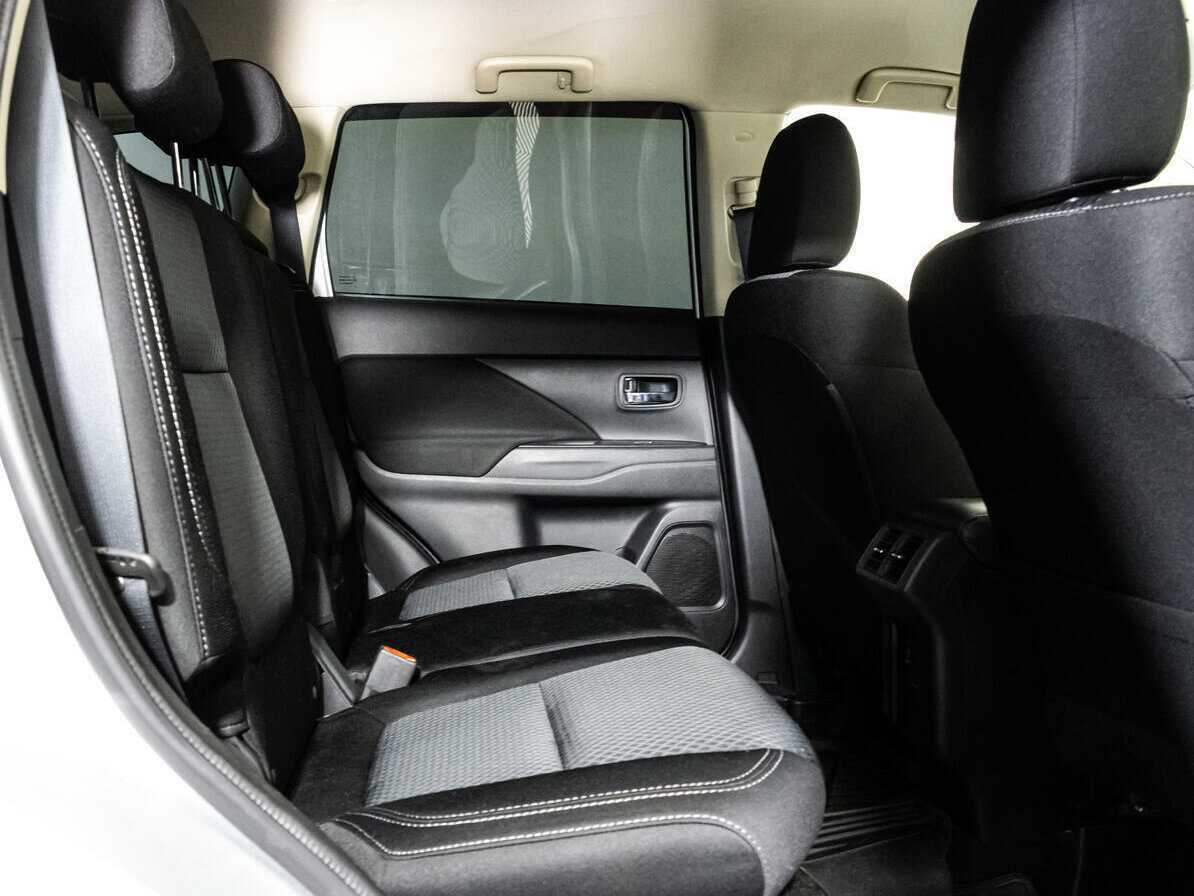 Купить Mitsubishi Outlander, 2019, 75 292 км.. Фото: #15