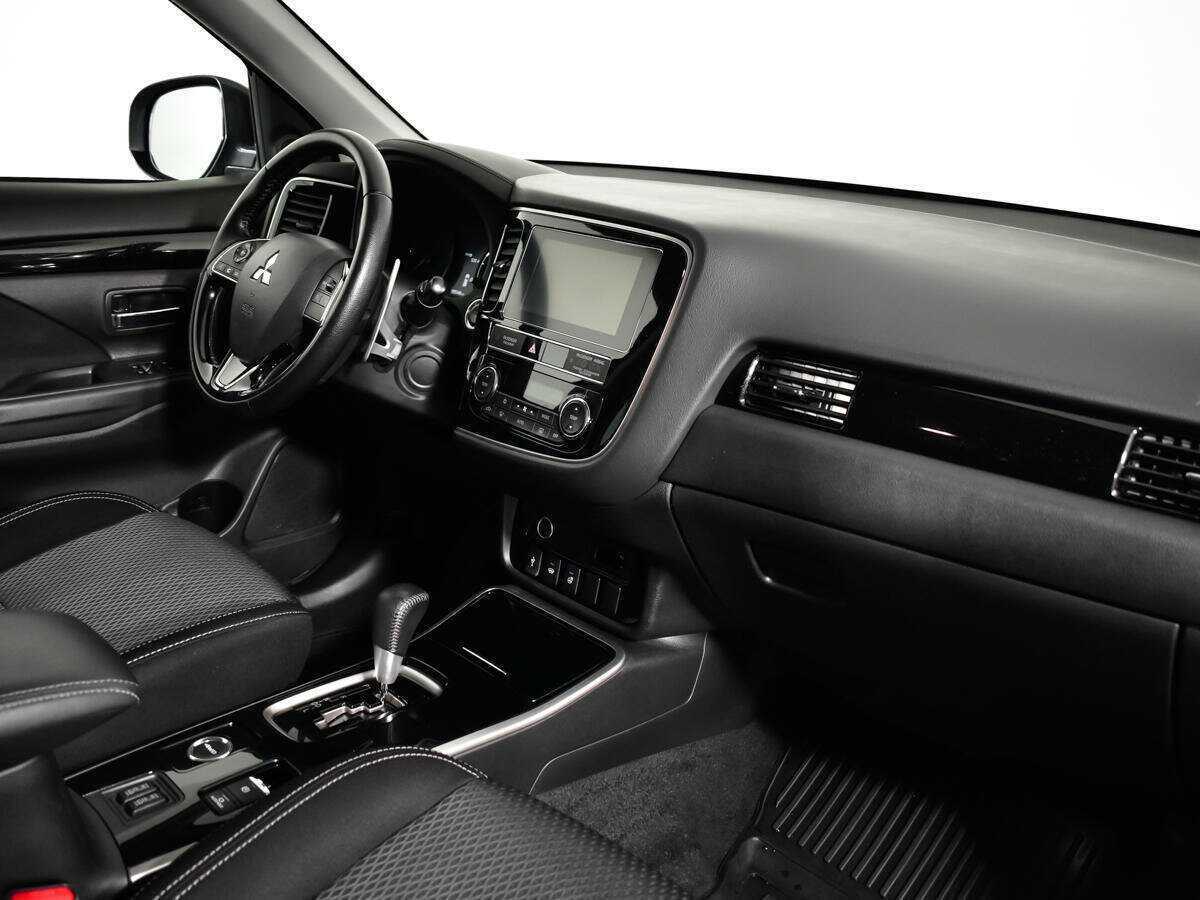 Купить Mitsubishi Outlander, 2020, 95 548 км.. Фото: #8