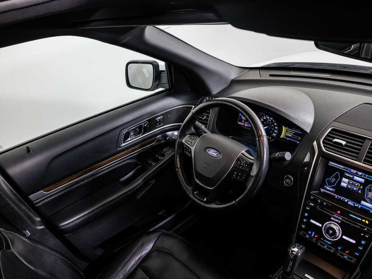 Купить Ford Explorer, 2015, 184 902 км.. Фото: #16