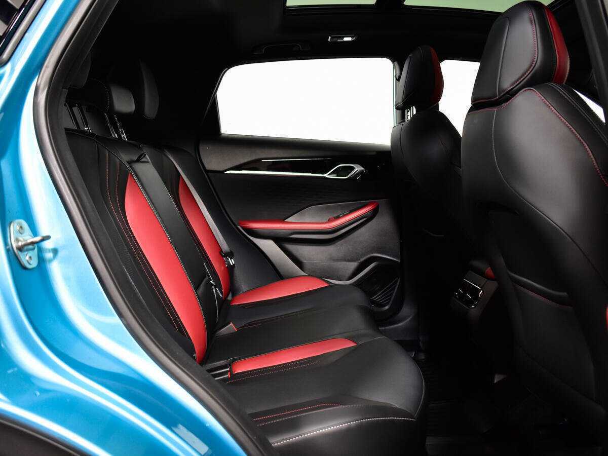 Купить Geely Coolray, 2023, 25 736 км.. Фото: #9