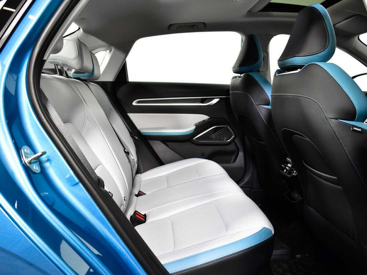 Купить Geely Emgrand, 2023, 2 483 км.. Фото: #9