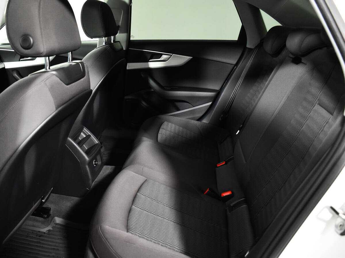 Купить Audi A4, 2016, 117 550 км.. Фото: #9