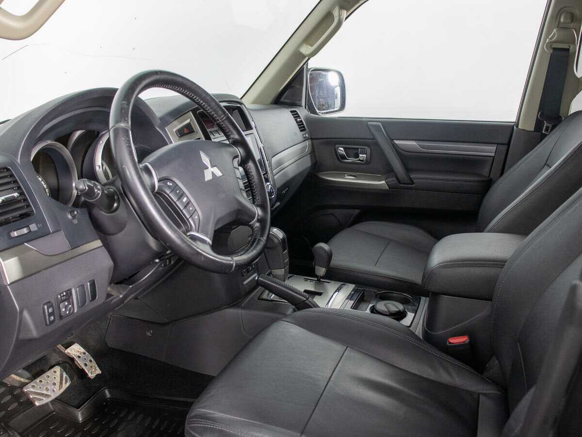 Купить Mitsubishi Pajero, 2017, 119 041 км.. Фото: #10