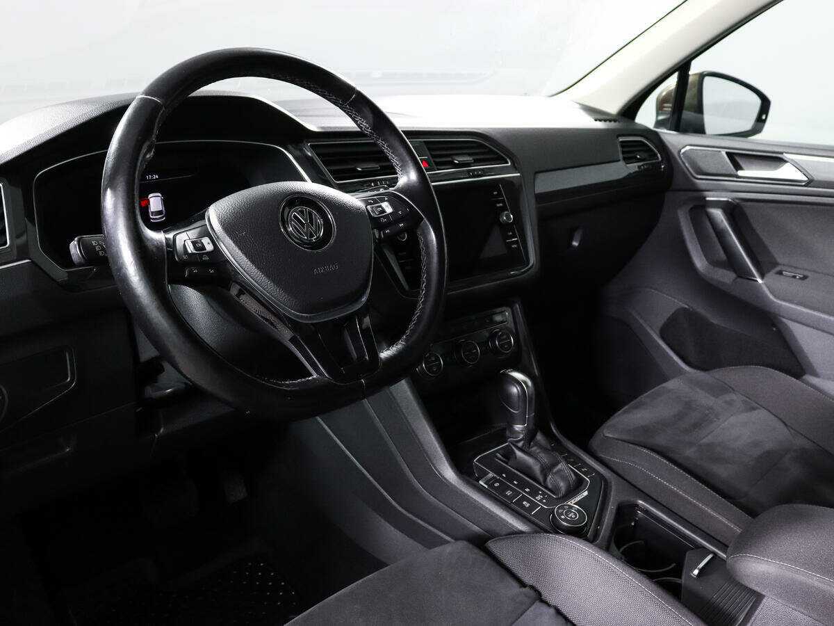 Купить Volkswagen Tiguan, 2017, 150 500 км.. Фото: #11