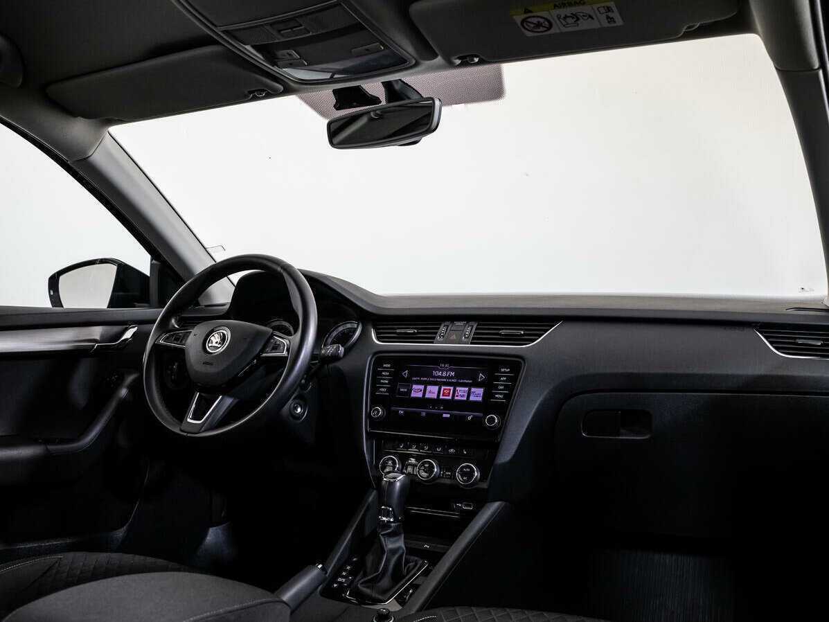 Купить Skoda Octavia, 2018, 76 437 км.. Фото: #8