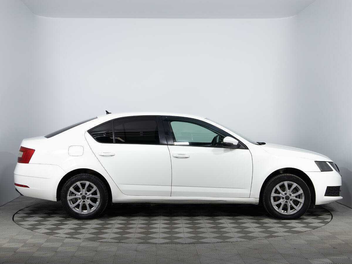 Купить Шкода Октавия, 2018, 413 386 км.. Фото: #3