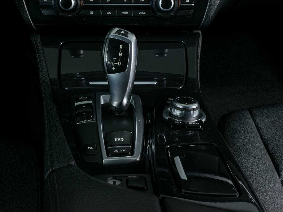 Купить BMW 5 серии, 2013, 140 457 км.. Фото: #15