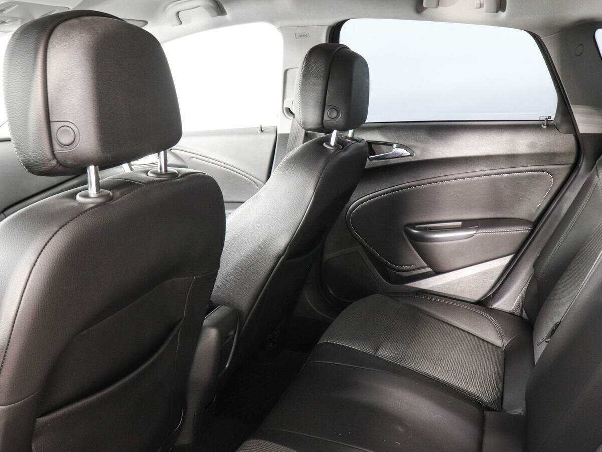 Купить Опель Астра, 2012, 143 670 км.. Фото: #11