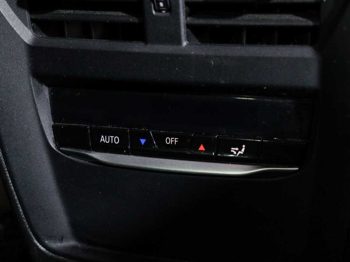 Купить BMW 3 серии, 2020, 94 533 км.. Фото: #15