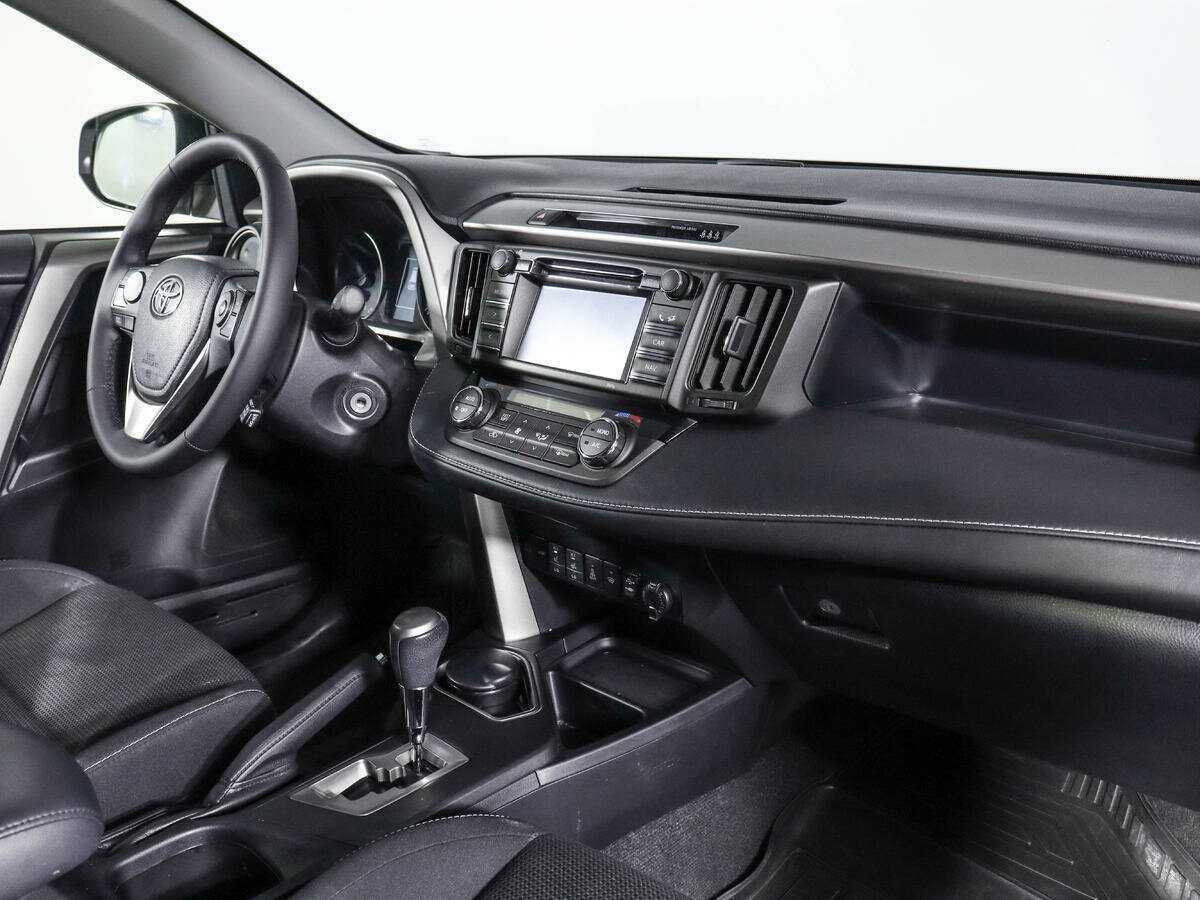 Купить Toyota RAV4, 2015, 68 355 км.. Фото: #8