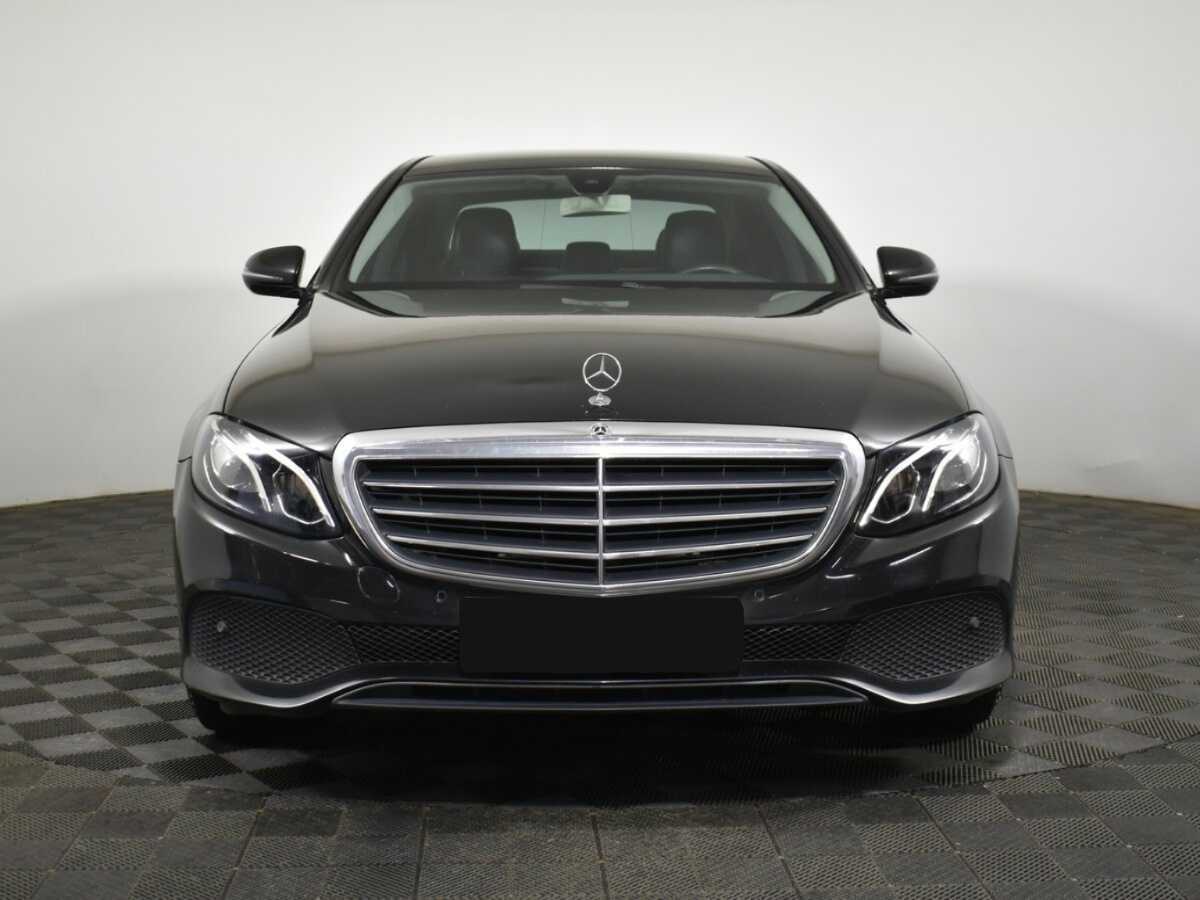 Купить Mercedes-Benz E-Класс, 2018, 294 000 км.. Фото: #1
