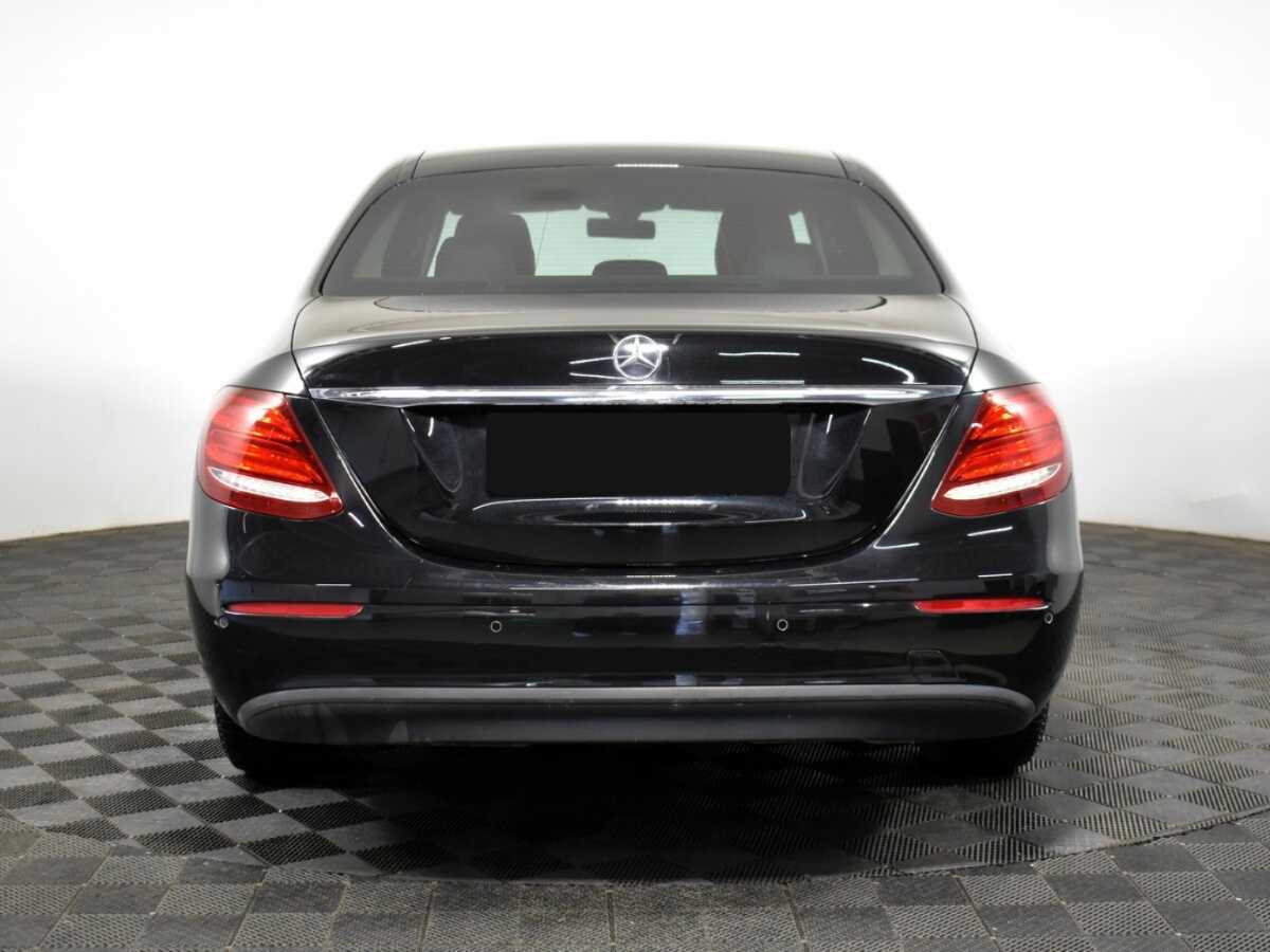 Купить Mercedes-Benz E-Класс, 2018, 294 000 км.. Фото: #3