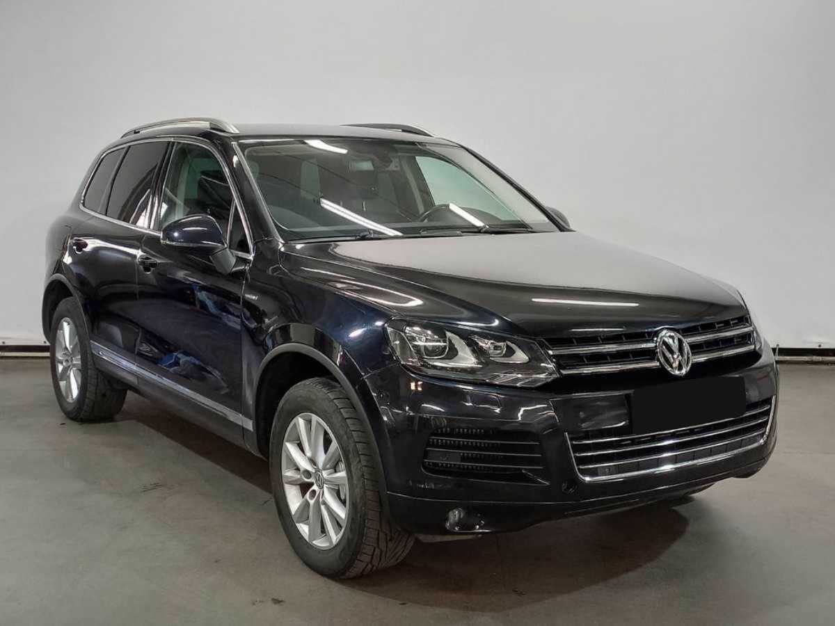 Купить Volkswagen Touareg, 2013, 181 119 км.. Фото: #2