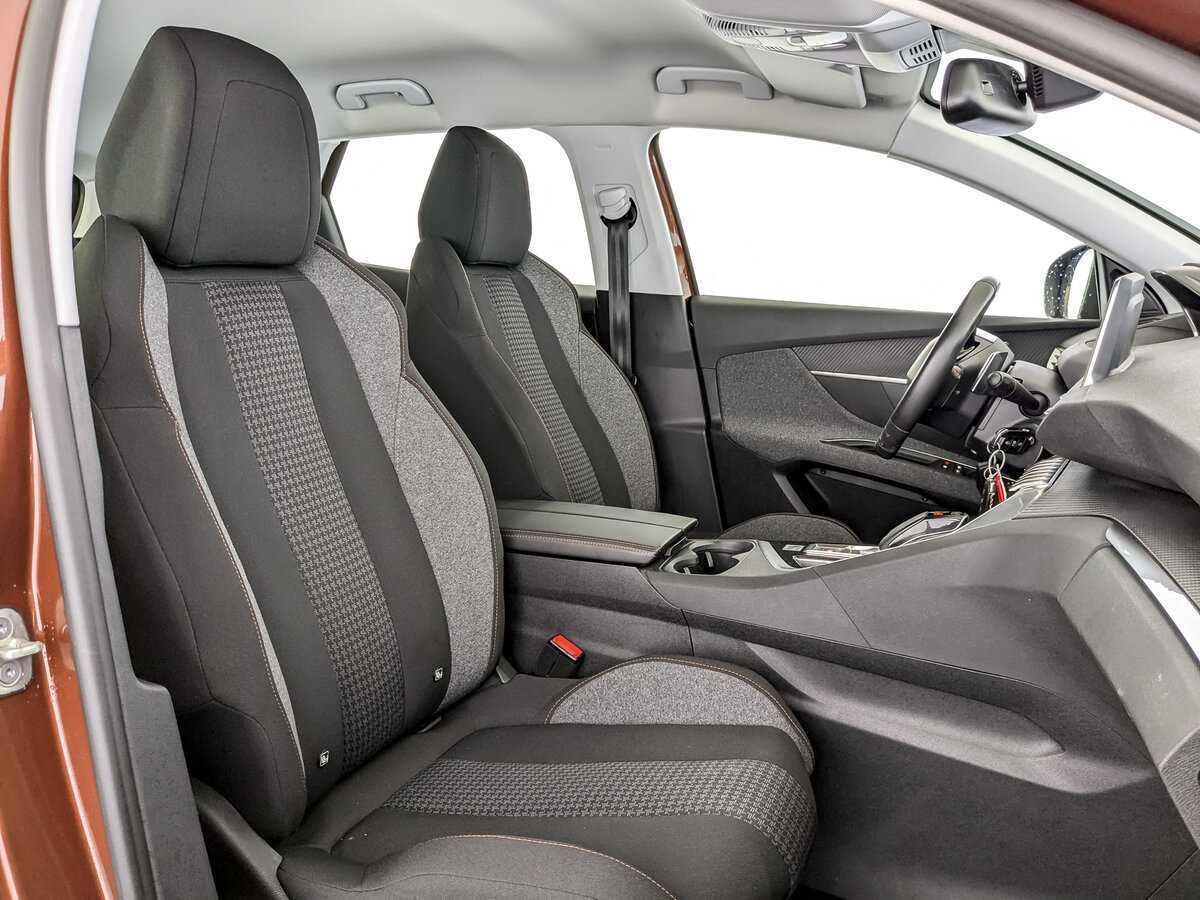 Купить Peugeot 3008, 2017, 30 685 км.. Фото: #18