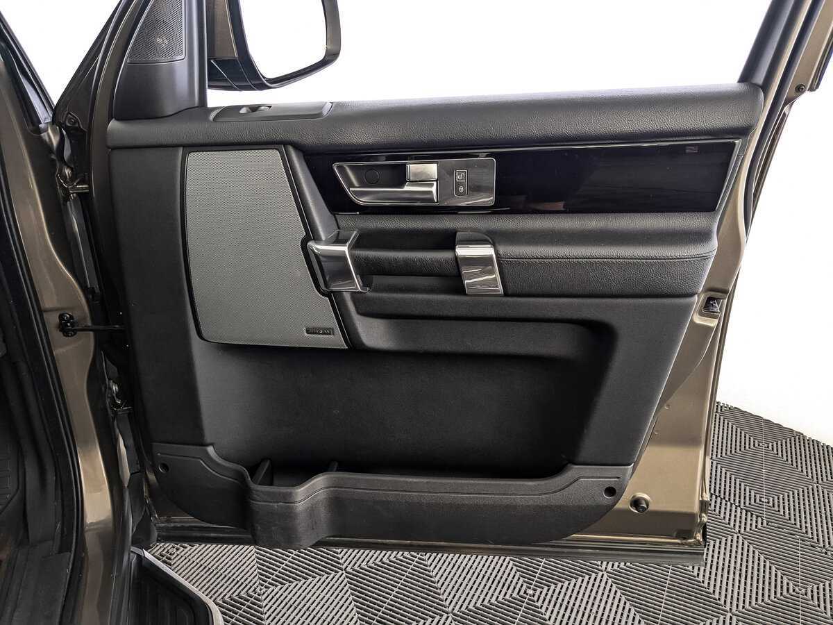 Купить Land Rover Discovery, 2014, 280 601 км.. Фото: #19