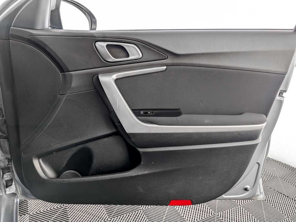 Купить Kia Ceed, 2021, 53 914 км.. Фото: #19