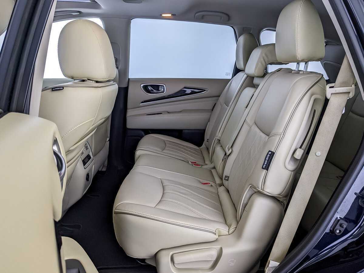 Купить Infiniti QX60, 2017, 67 533 км.. Фото: #9