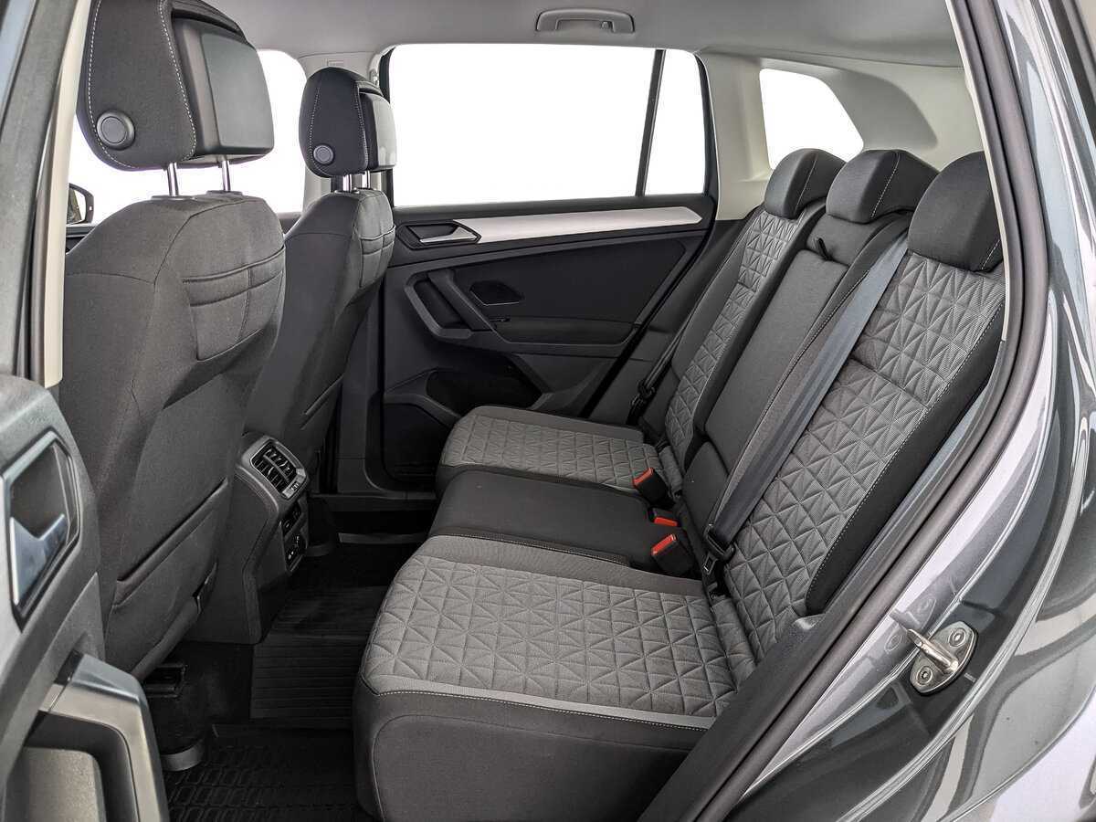 Купить Volkswagen Tiguan, 2021, 42 944 км.. Фото: #13