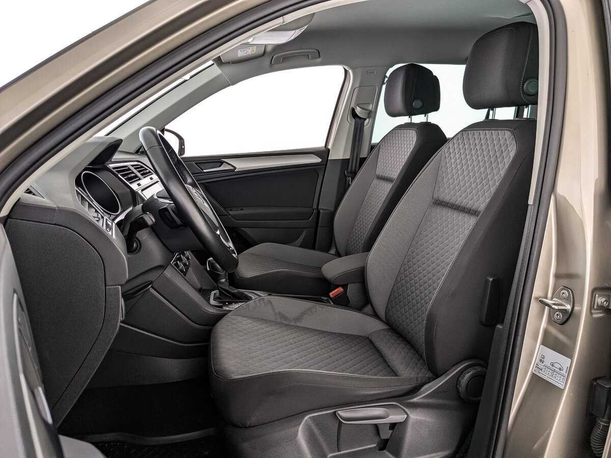 Купить Volkswagen Tiguan, 2019, 47 639 км.. Фото: #15