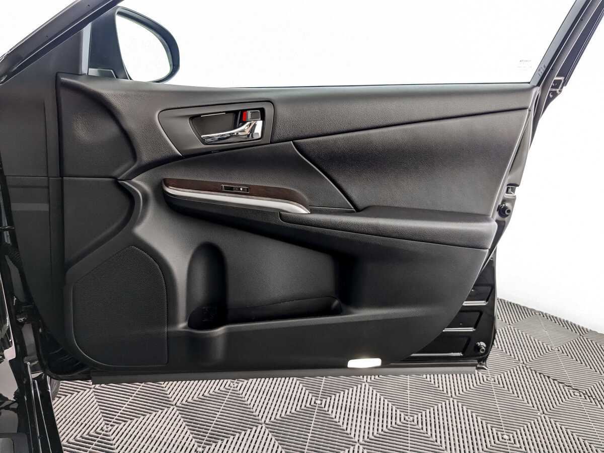Купить Toyota Camry, 2016, 67 302 км.. Фото: #20
