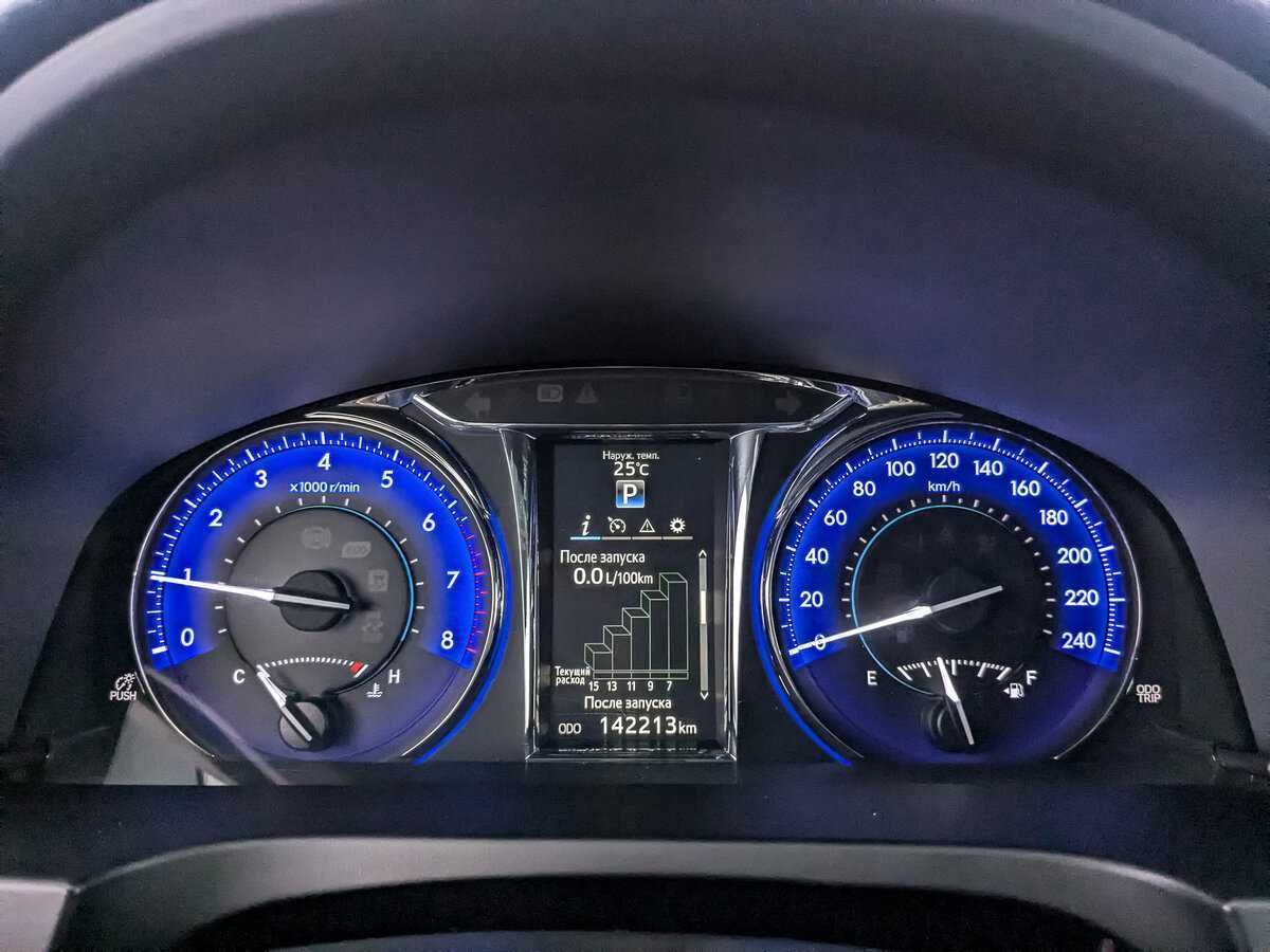 Купить Toyota Camry, 2016, 142 208 км.. Фото: #11