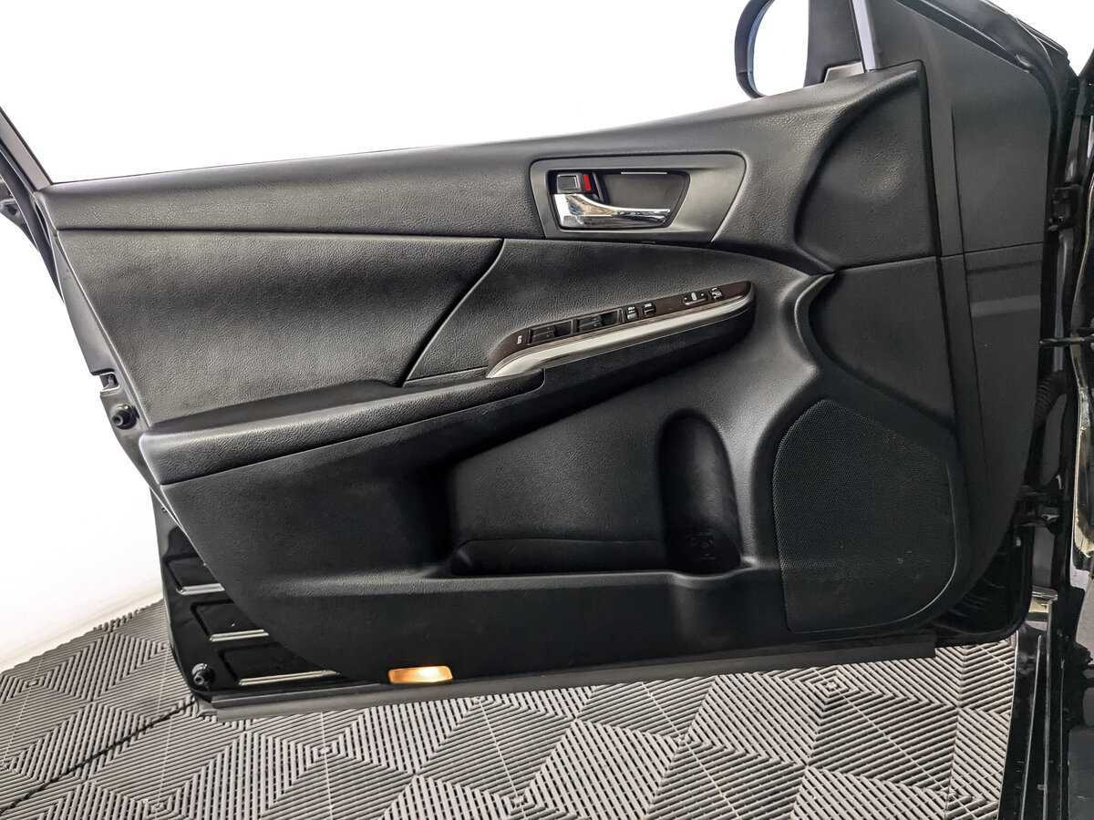 Купить Toyota Camry, 2017, 122 689 км.. Фото: #14