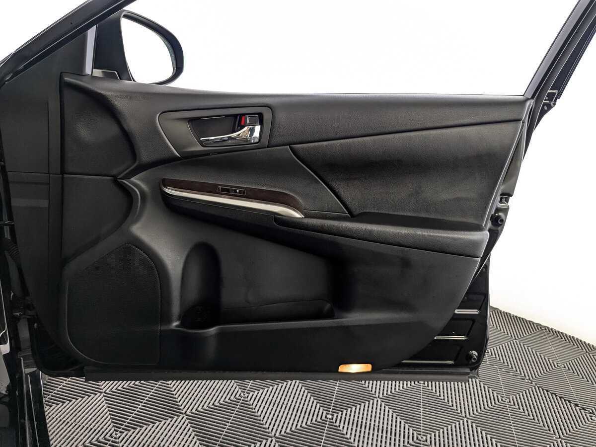 Купить Toyota Camry, 2017, 122 689 км.. Фото: #20