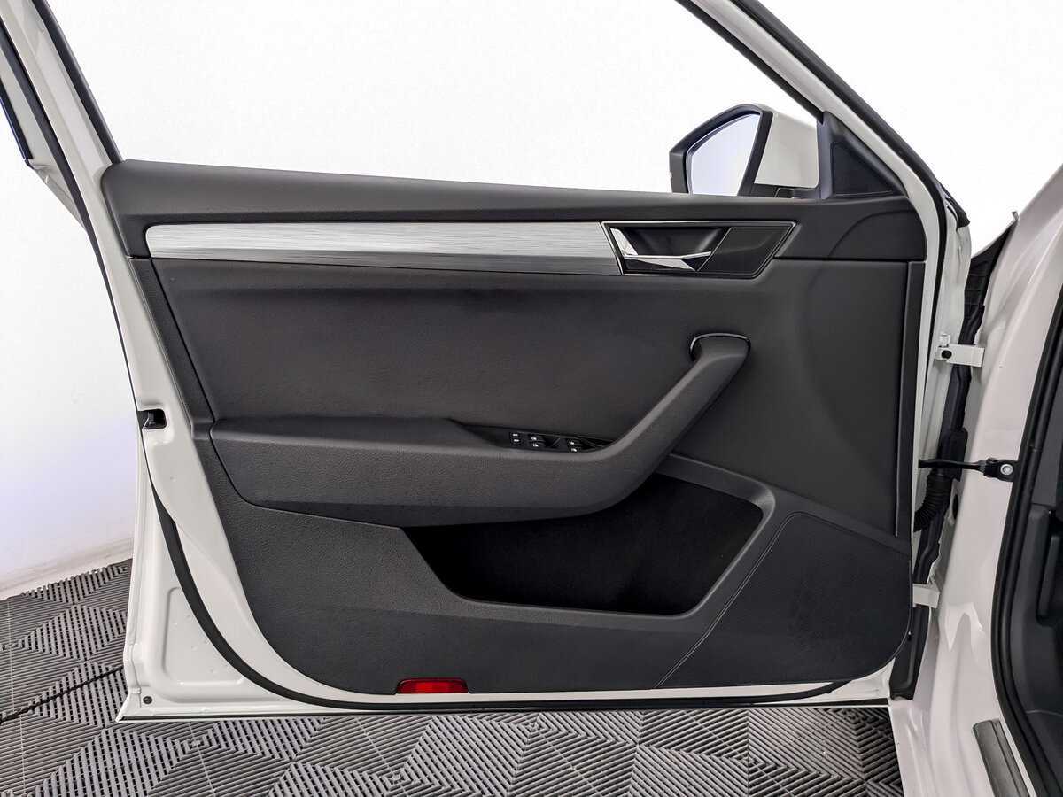 Купить Skoda Superb, 2021, 89 780 км.. Фото: #13