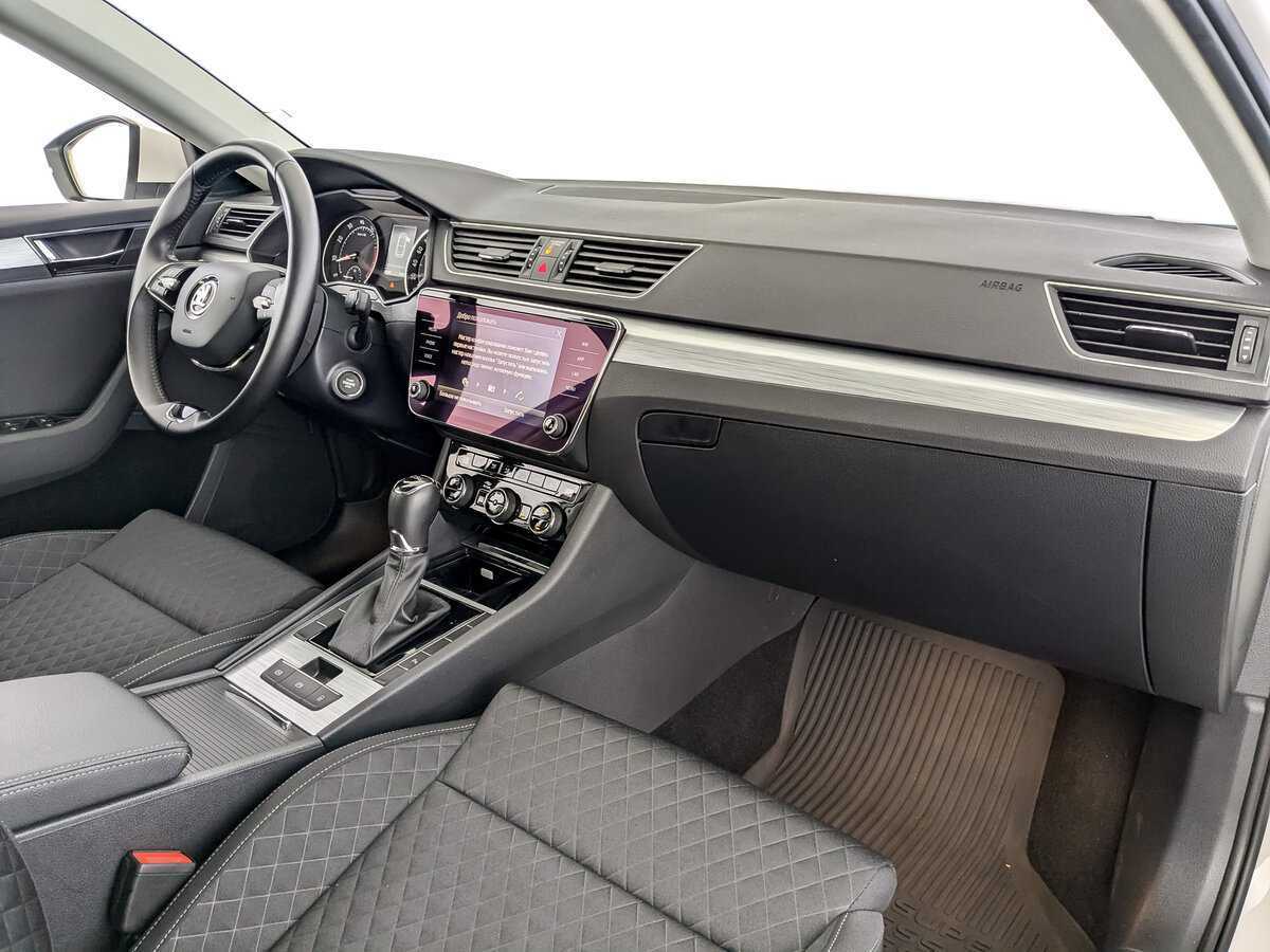 Купить Skoda Superb, 2021, 28 189 км.. Фото: #8
