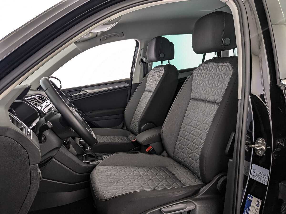 Купить Volkswagen Tiguan, 2021, 45 095 км.. Фото: #13