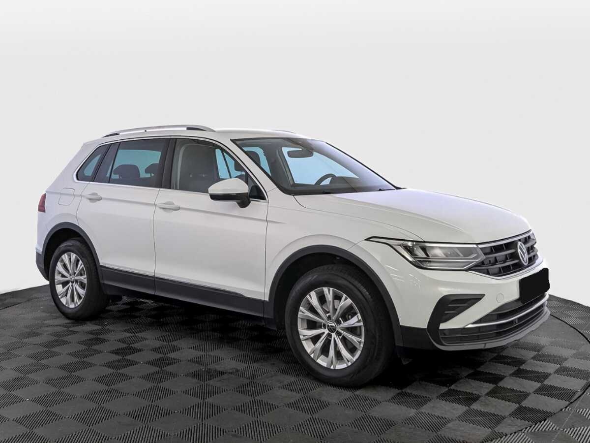Купить Volkswagen Tiguan, 2021, 48 833 км.. Фото: #2