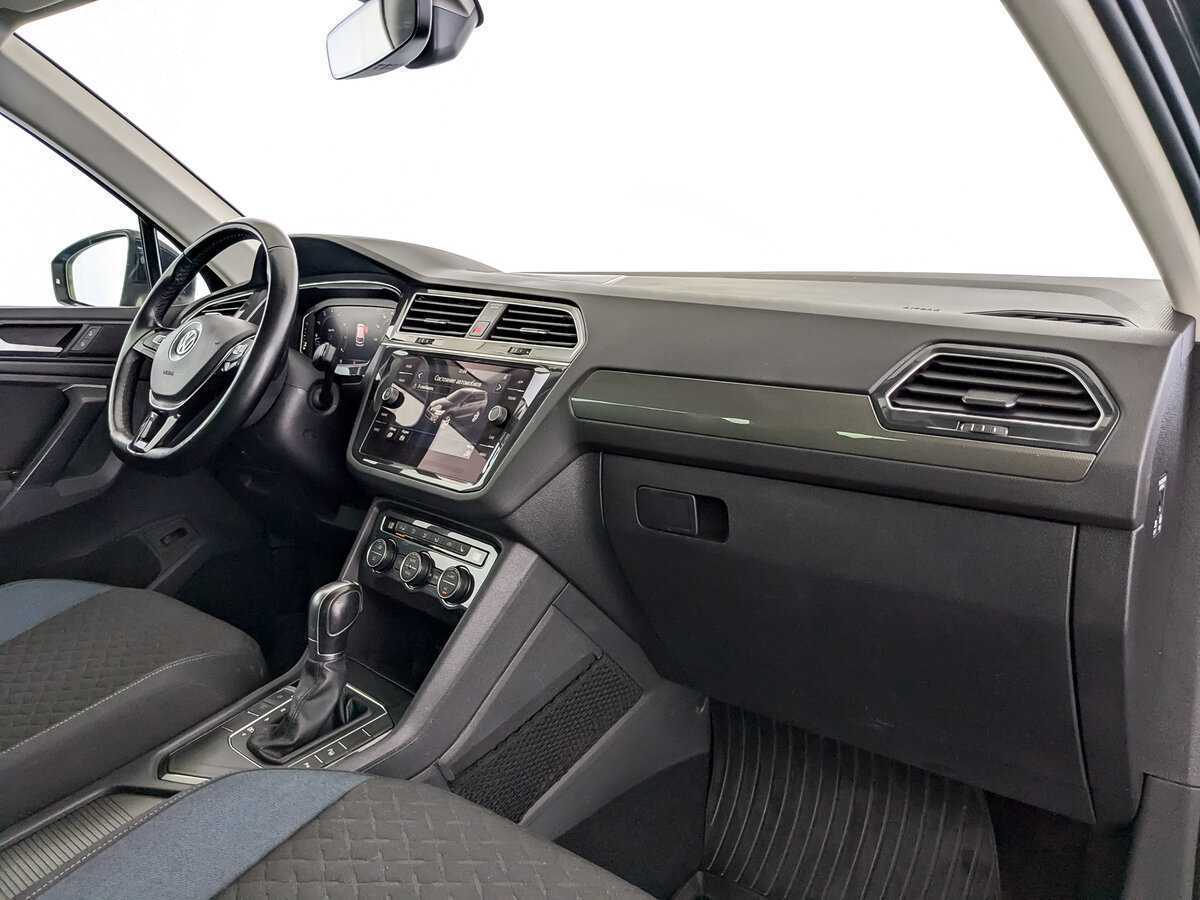 Купить Volkswagen Tiguan, 2019, 110 620 км.. Фото: #8