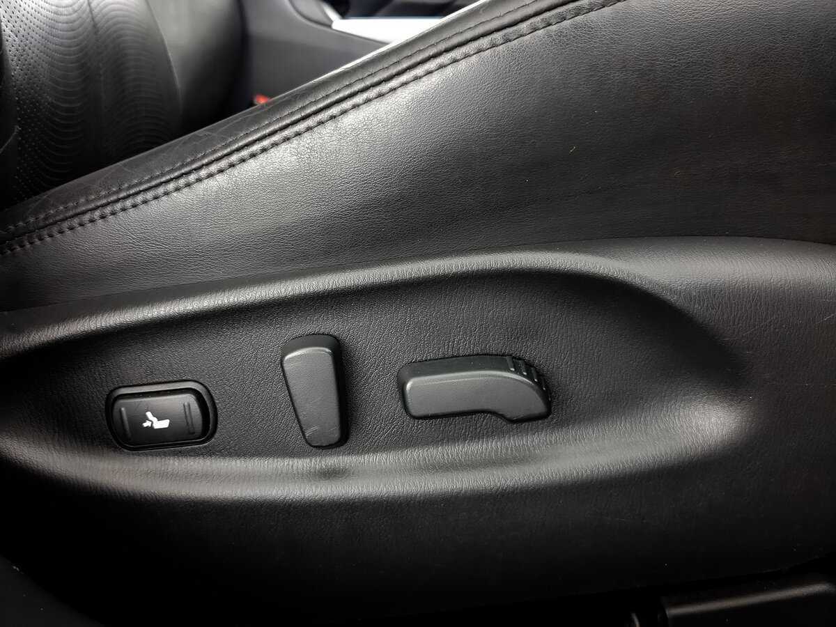 Купить Infiniti Q70, 2014, 201 542 км.. Фото: #21