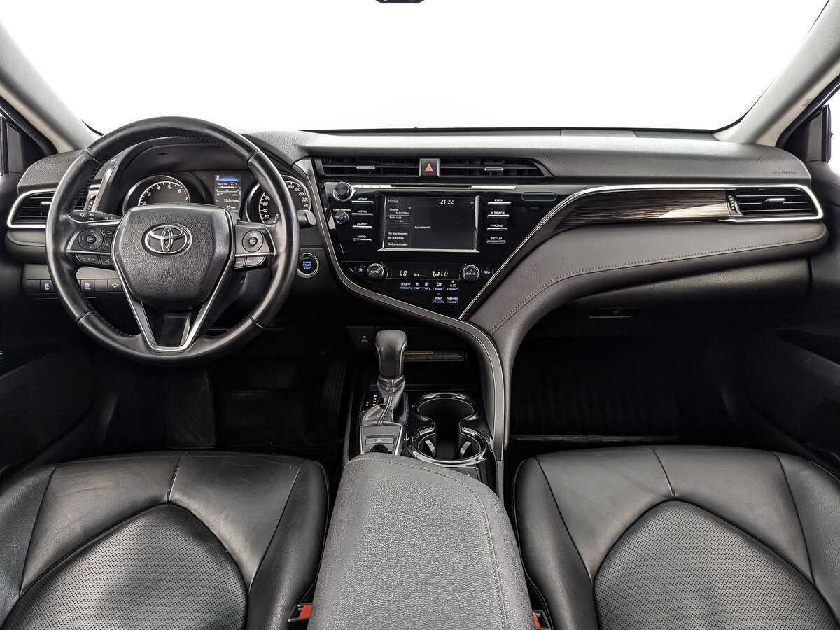 Купить Toyota Camry, 2019, 199 456 км.. Фото: #9